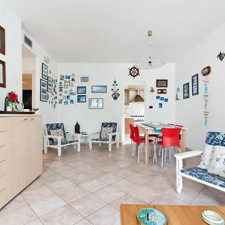 Comfort A 150 Mt Dal Mare Torre dell'Orso Exterior photo